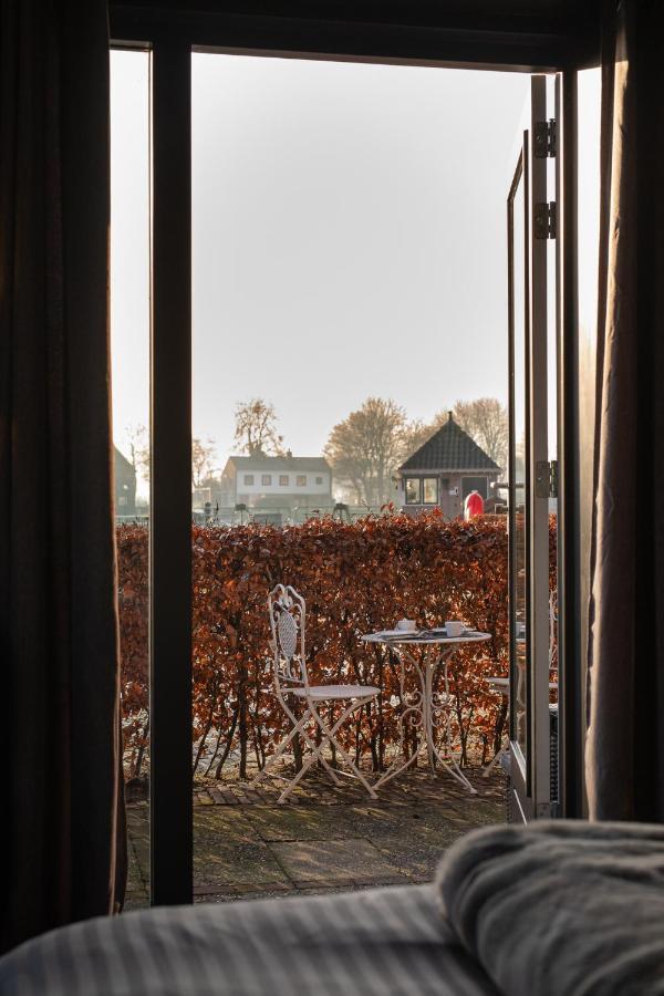 Yep! Slapen Bij De Sluis Bed & Breakfast Blokzijl Eksteriør bilde