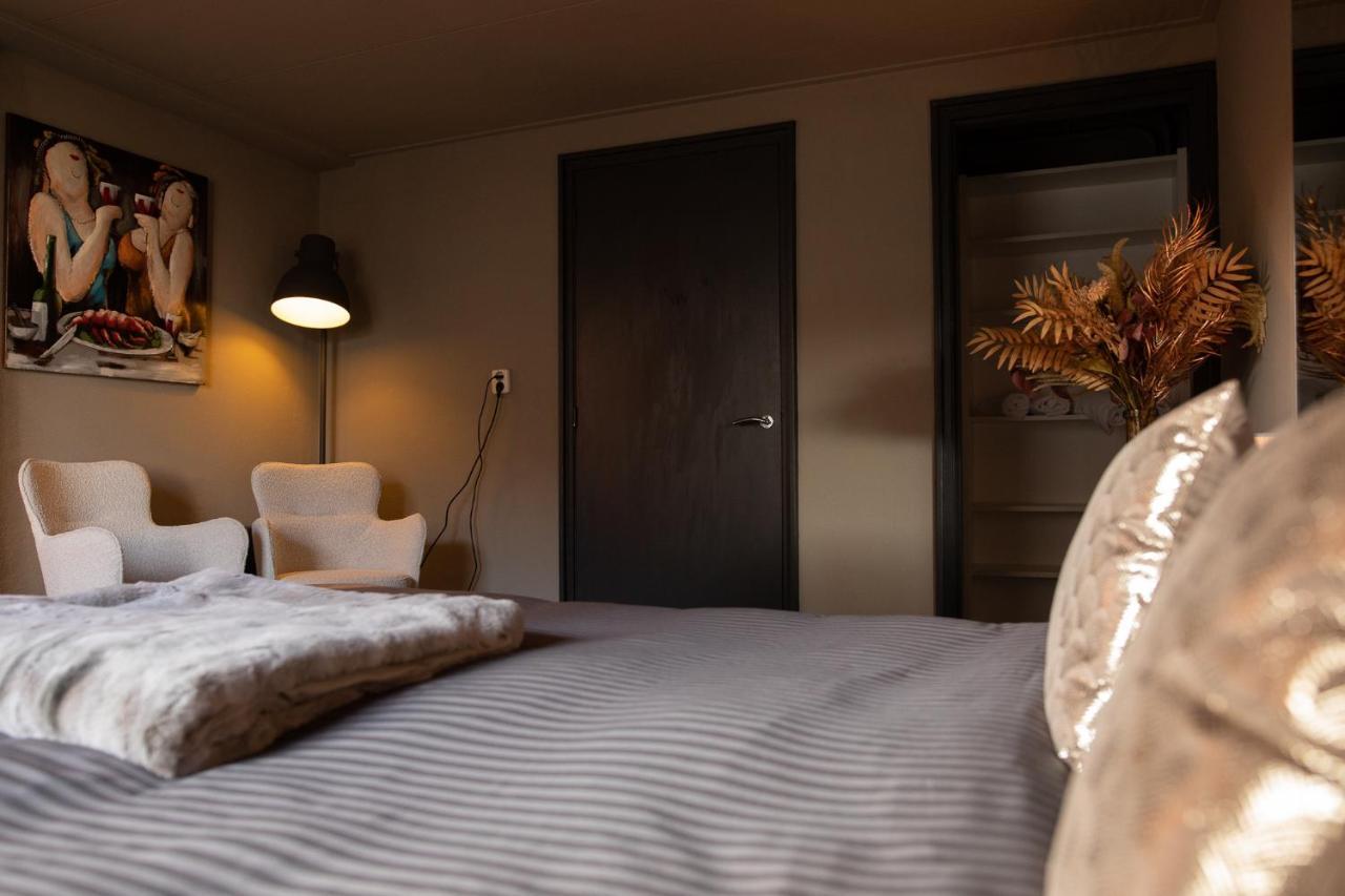 Yep! Slapen Bij De Sluis Bed & Breakfast Blokzijl Eksteriør bilde