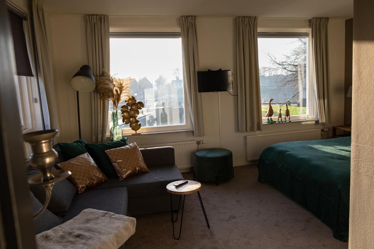 Yep! Slapen Bij De Sluis Bed & Breakfast Blokzijl Eksteriør bilde