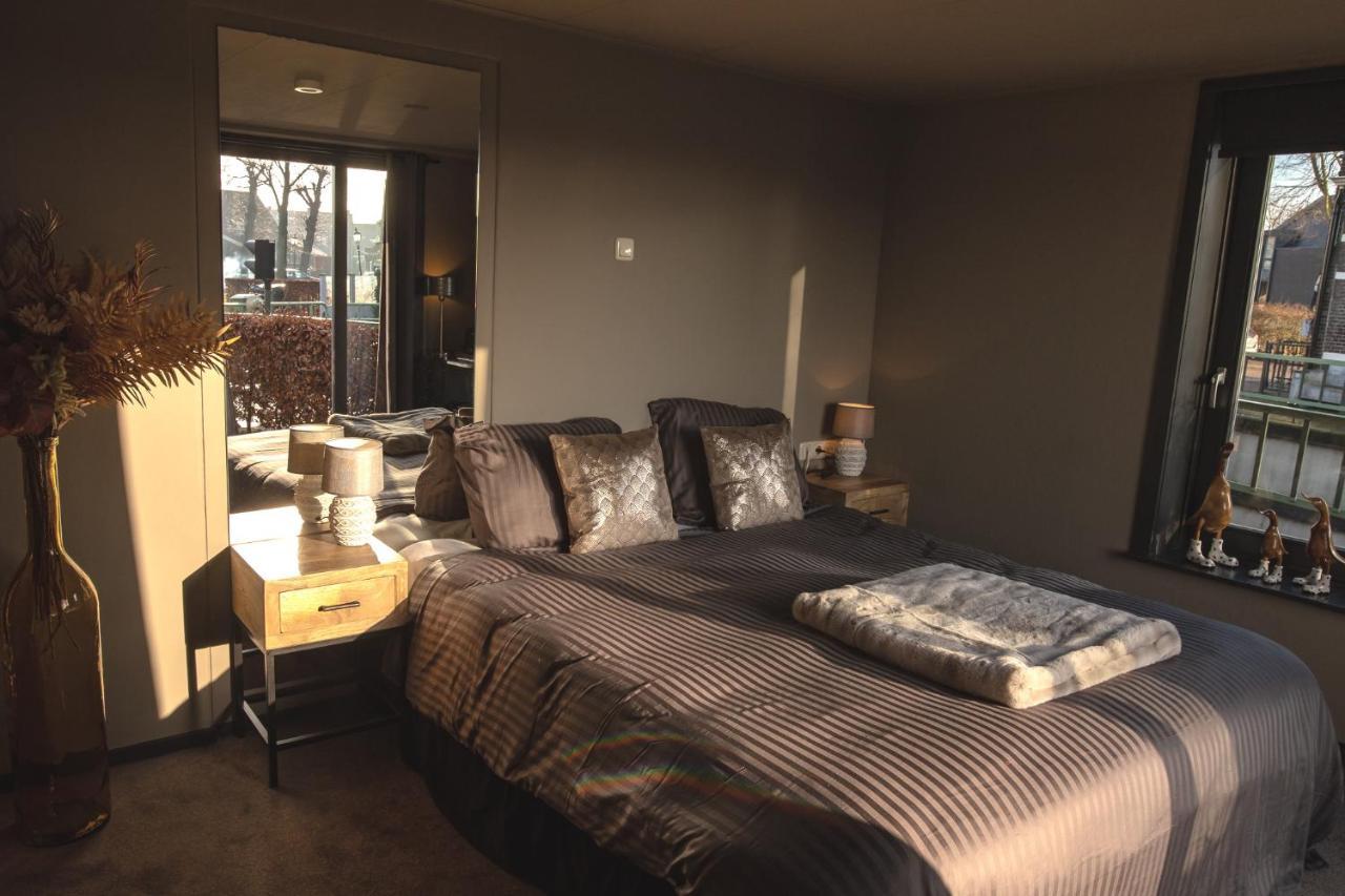 Yep! Slapen Bij De Sluis Bed & Breakfast Blokzijl Eksteriør bilde