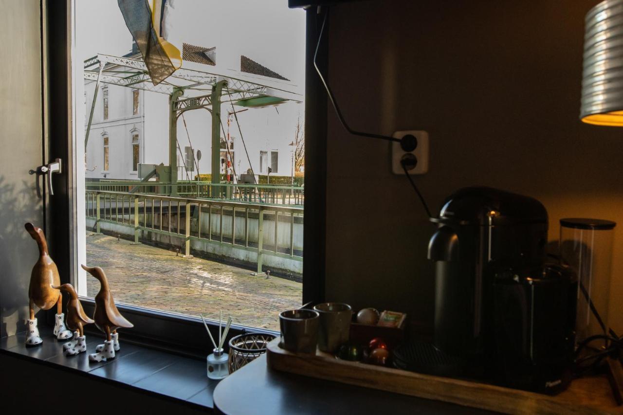 Yep! Slapen Bij De Sluis Bed & Breakfast Blokzijl Eksteriør bilde